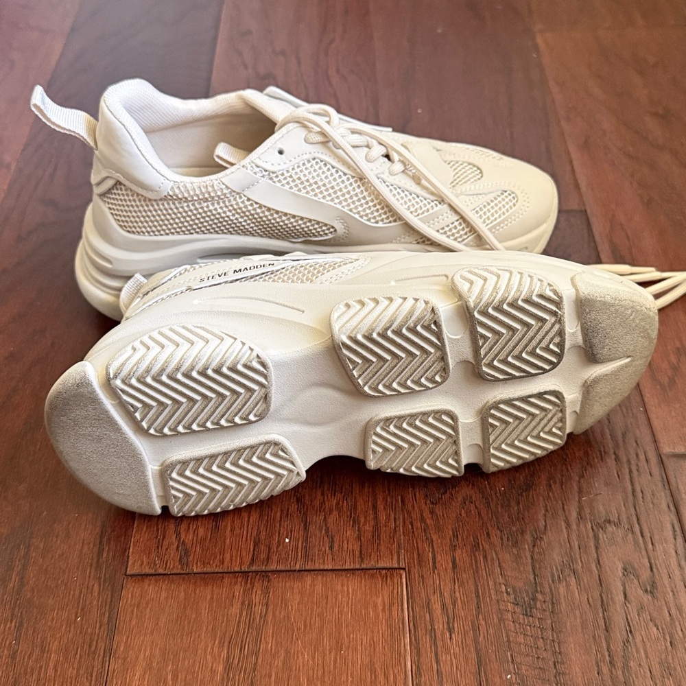 Steve Madden Tan Platform Sneakers - Picture 3 of 7